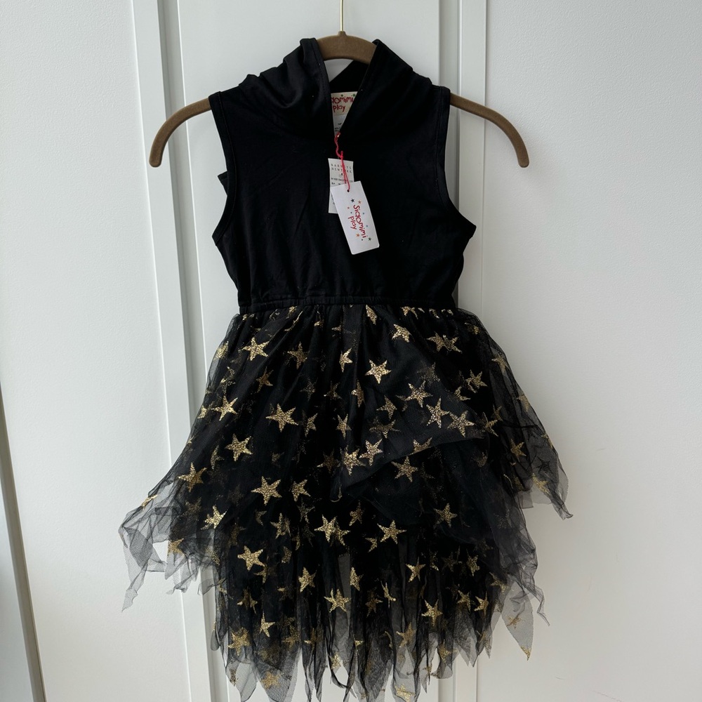 Siaomimi Play Halloween Wizard Dress with Hoodie. Size 5-7T. NEW